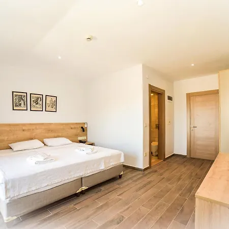 Hotel Porta Trakis