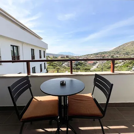 Porta Trakis Hotel
