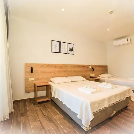 Porta Trakis 3*